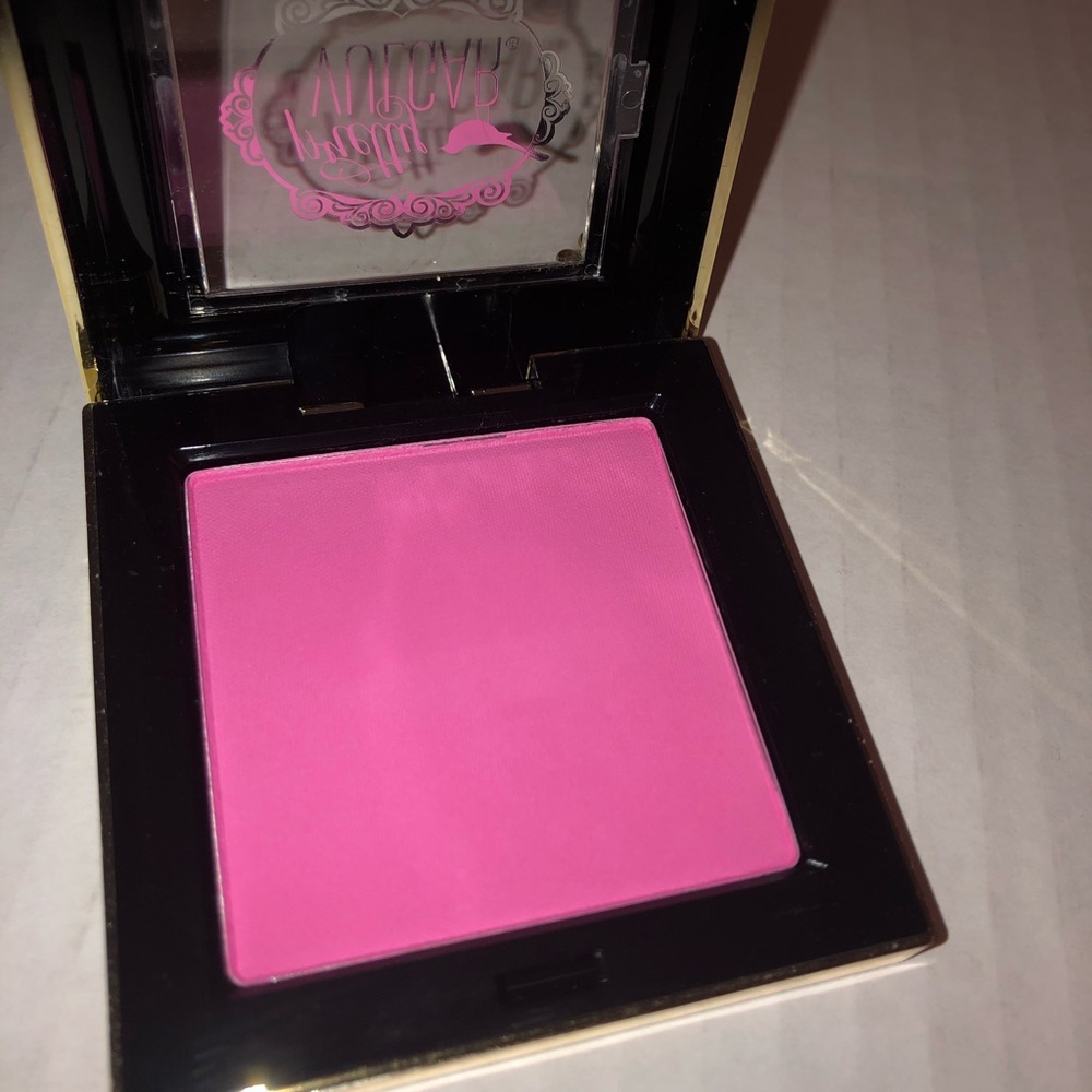 PRETTY VULGAR Blush - Prim Vixen